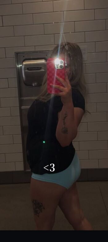 Full leaked Myraaa private onlyfans photo