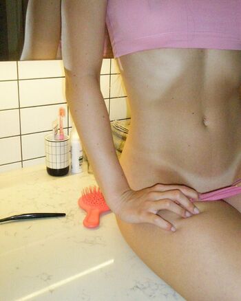 Full leaked Alena barhalenko private onlyfans photo