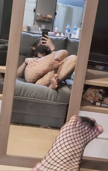 Full leaked Alice lys private onlyfans photo