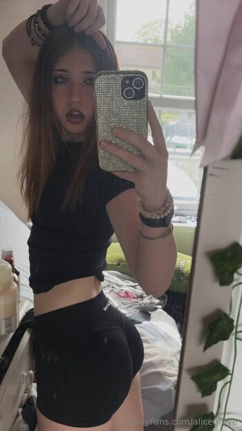 Full leaked Alicegraye private onlyfans photo