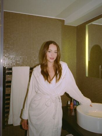 Full leaked Alycia debnam carey private onlyfans photo