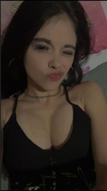 Full leaked Amigas private onlyfans photo