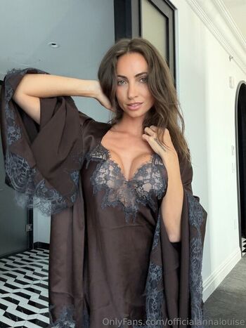 Full leaked Anna louise private onlyfans photo