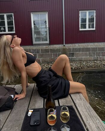 Full leaked Annaauroraegger private onlyfans photo
