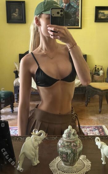 Full leaked Annaauroraegger private onlyfans photo