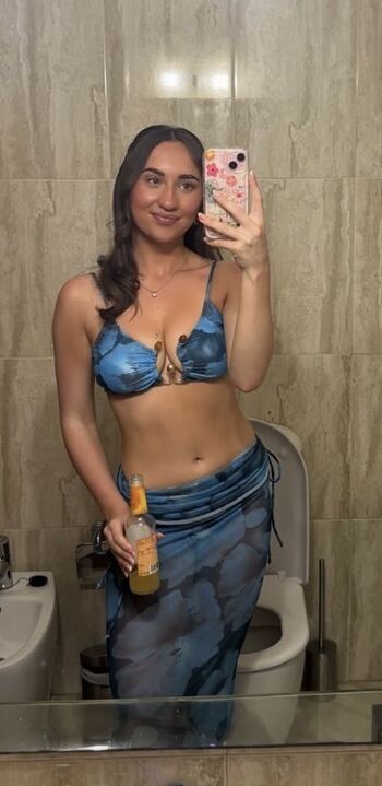 Full leaked Aobha macklin private onlyfans photo