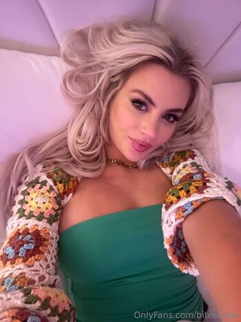 Full leaked Bitesbabe private onlyfans photo