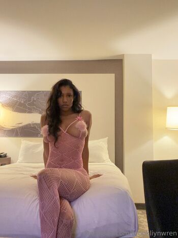 Full leaked Brookliyn wren private onlyfans photo