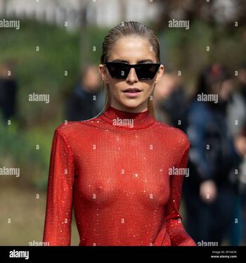 Full leaked Caro daur page private onlyfans photo