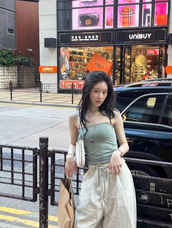 Full leaked Chaeryeong private onlyfans photo