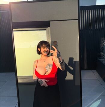 Cutejuliavictoria