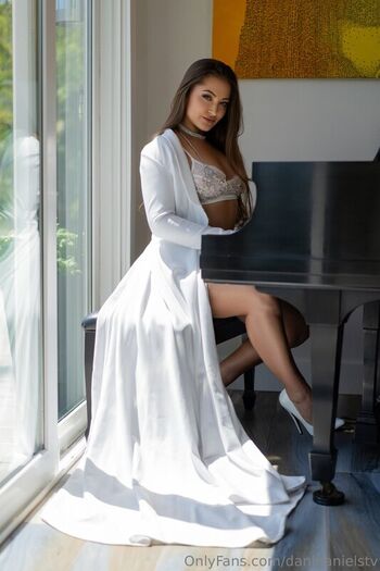 Full leaked Dani daniels private onlyfans photo