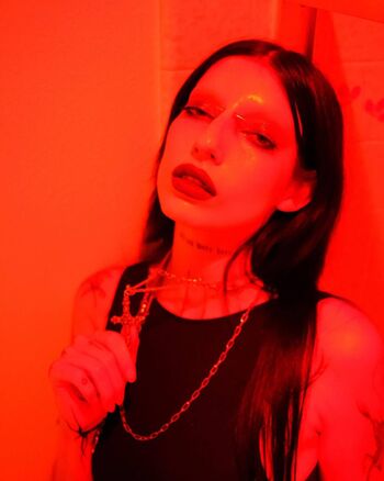 Full leaked Deathbyromy private onlyfans photo