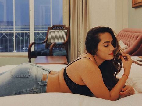 Full leaked Divyamistry private onlyfans photo