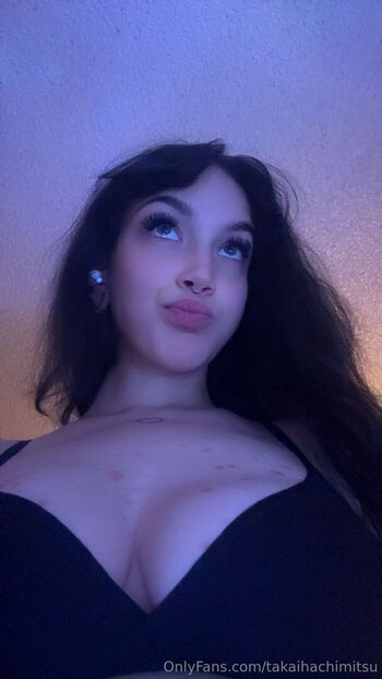 Full leaked Dumbkitty private onlyfans photo