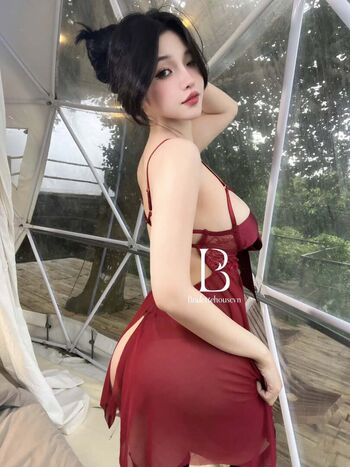 Full leaked Duyenn hipp private onlyfans photo