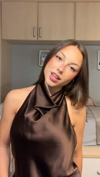 Elena Moya