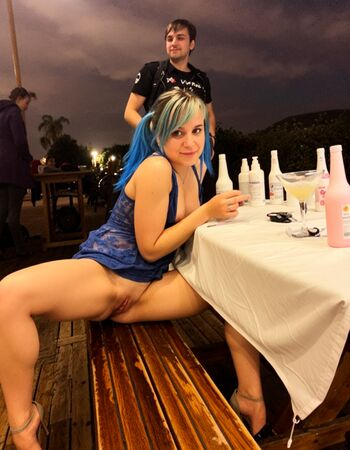 Full leaked Ellen rose private onlyfans photo