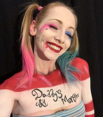 Elliebelliewatermellie