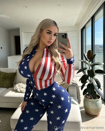 Full leaked Evamarieee private onlyfans photo