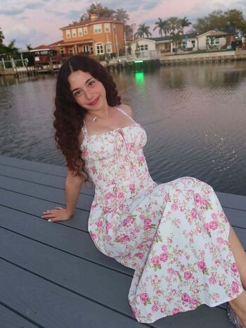 Full leaked Gal gool page private onlyfans photo