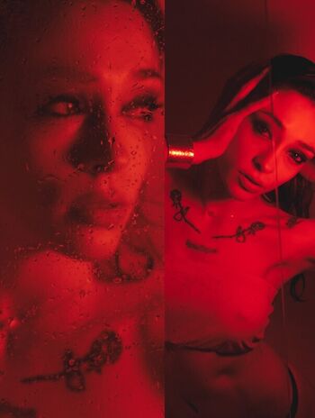 Full leaked Glamorandus page private onlyfans photo