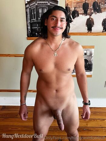 Full leaked Hungnextdoorbull private onlyfans photo