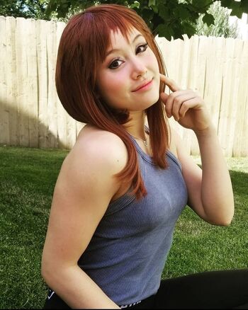 jackiee_elana_chan