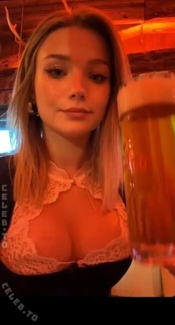 Full leaked Julia beautx private onlyfans photo