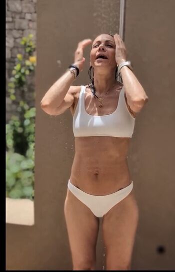Julia Bradbury