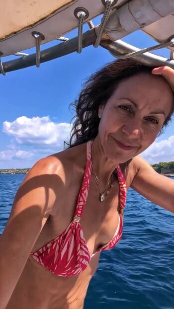 Full leaked Julia bradbury private onlyfans photo