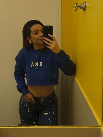 Full leaked Julia linhares private onlyfans photo