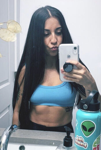 Julia Rezes