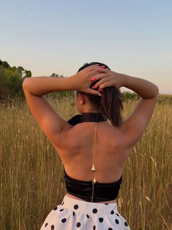 Full leaked Julieczr private onlyfans photo