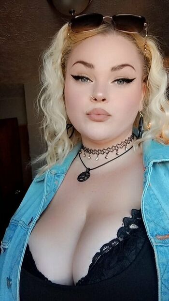 Full leaked Kendra denman private onlyfans photo
