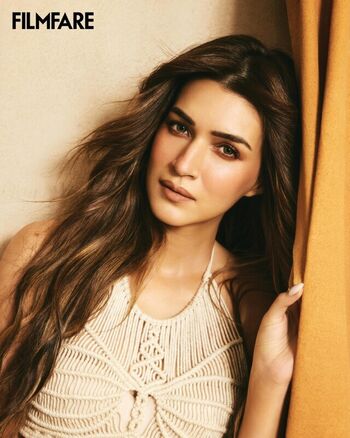 Full leaked Kriti sanon private onlyfans photo