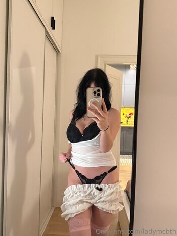 Full leaked Ladymcbeth private onlyfans photo