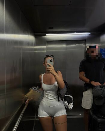 Full leaked Ledusula private onlyfans photo