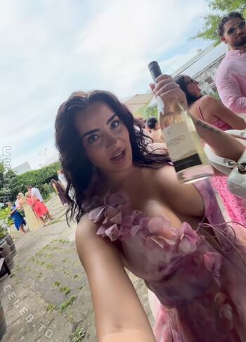 Full leaked Leyla lahouar private onlyfans photo
