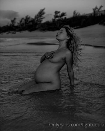 Full leaked Lightdoula private onlyfans photo