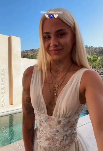 Full leaked Lucy fischer private onlyfans photo