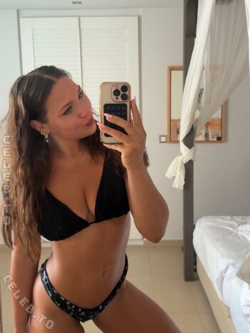 Lucy Lacht