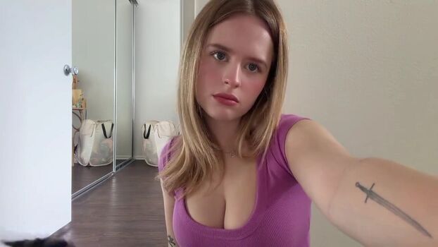 Full leaked Lulu wilson private onlyfans photo