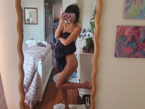 Full leaked Mama moons private onlyfans photo