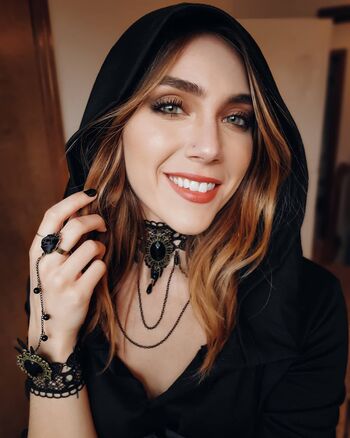 Full leaked Marzz private onlyfans photo