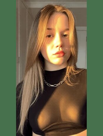 Full leaked Miafitz private onlyfans photo