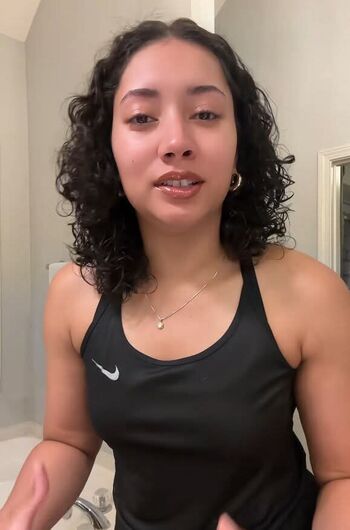 Full leaked Miah pie private onlyfans photo