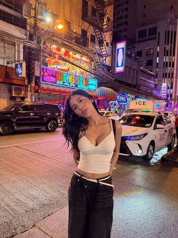 micaellamnn
