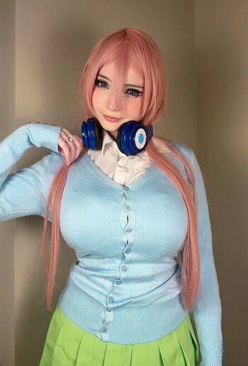 Full leaked Mikasa su casa private onlyfans photo