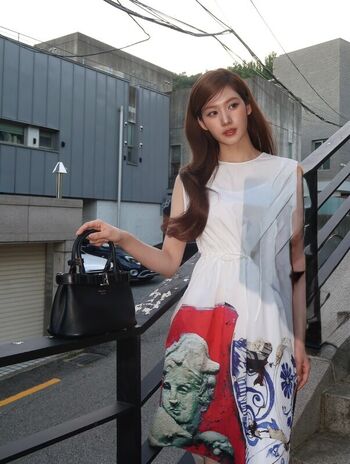 Full leaked Minatozaki sana private onlyfans photo